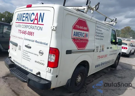 2015 Nissan Nv Cargo Nv1500 S V6 z USA, uszkodzony, nr VIN 1N6BF0KL0FN806153